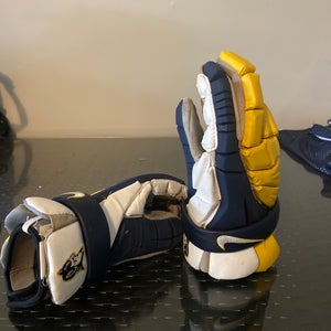 Nike 13" Vapor Elite Blue Devils Lacrosse Gloves