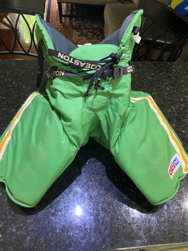 Senior Used CCM XL (44") MINNESOTA NORTH STARS COLORS 2 PIECE Hockey Pants Pro Stock