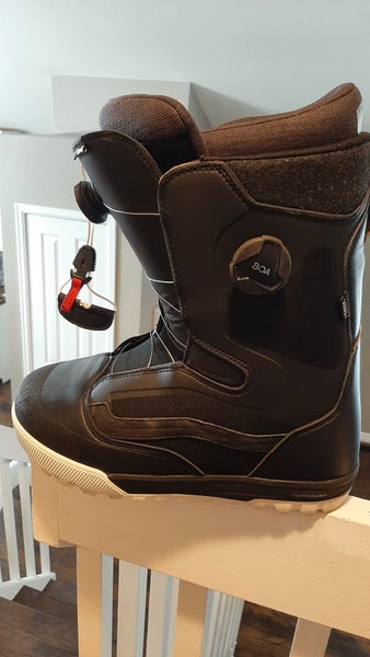 Size 13 (Women's 14) Vans Aura pro Snowboard Boots | SidelineSwap