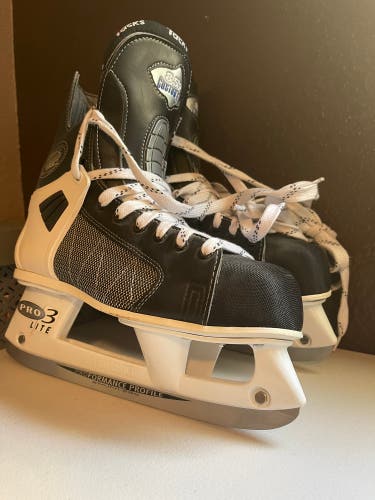 CCM Tacks 852 Custom Fit