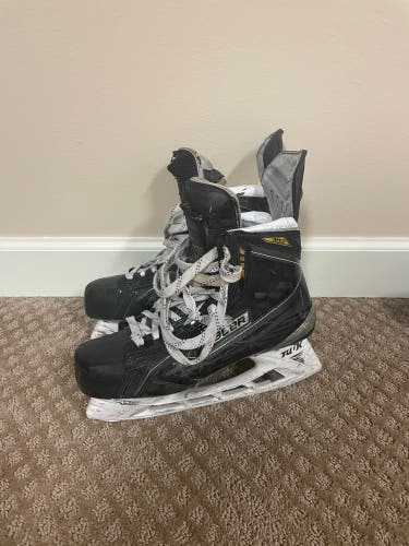 Used Bauer Wide Width Size 8 Supreme MX3 Hockey Skates