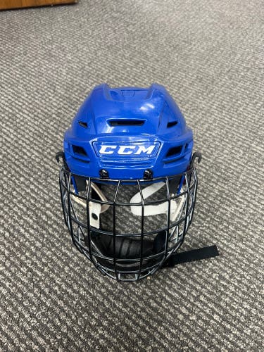 Used Youth Small CCM Resistance Helmet