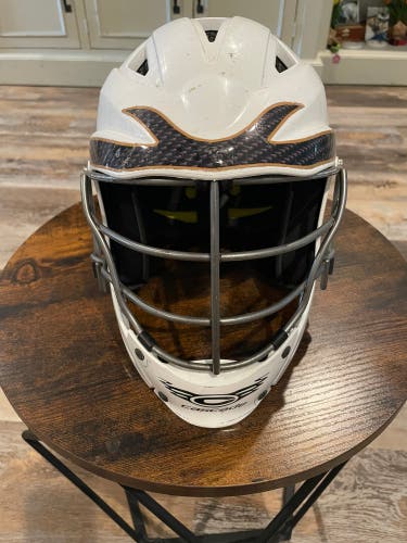Youth Cascade Lacrosse helmet csR