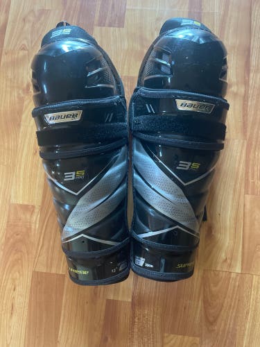 Bauer  3S Pro Shin Pads
