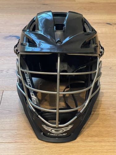 Lacrosse Helmet - Cascade S - Black - Chrome Cage - MINT - BARLEY USED