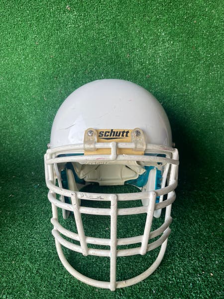 Adult Extra Large (XL) - Schutt Air XP Football Helmet - White |  SidelineSwap | Buy and Sell on SidelineSwap