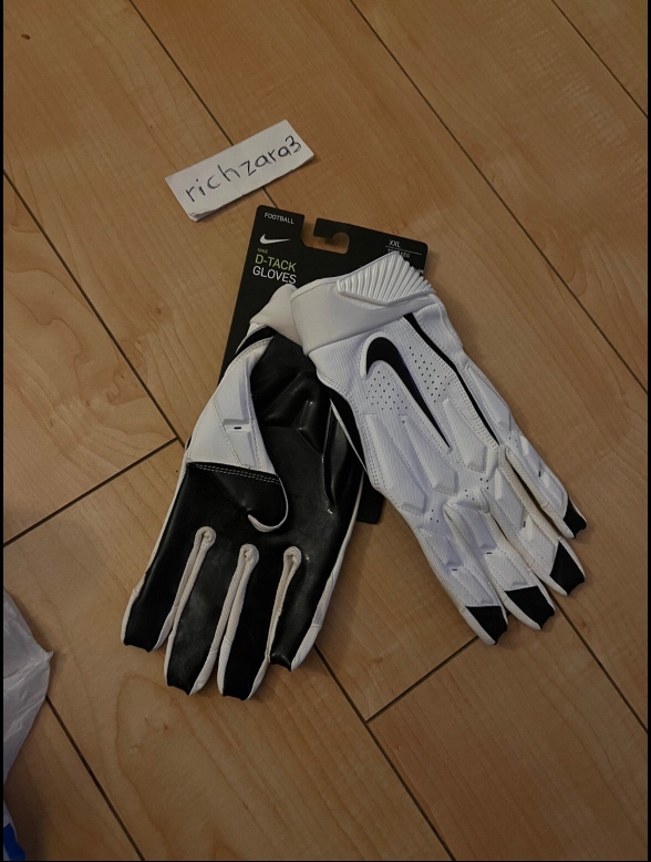Nike Football D-Tack 6.0 Lineman Gloves Size 3XL CK2926-101 White Black