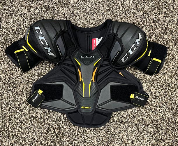 CCM Tacks 9080 Shoulder Pads