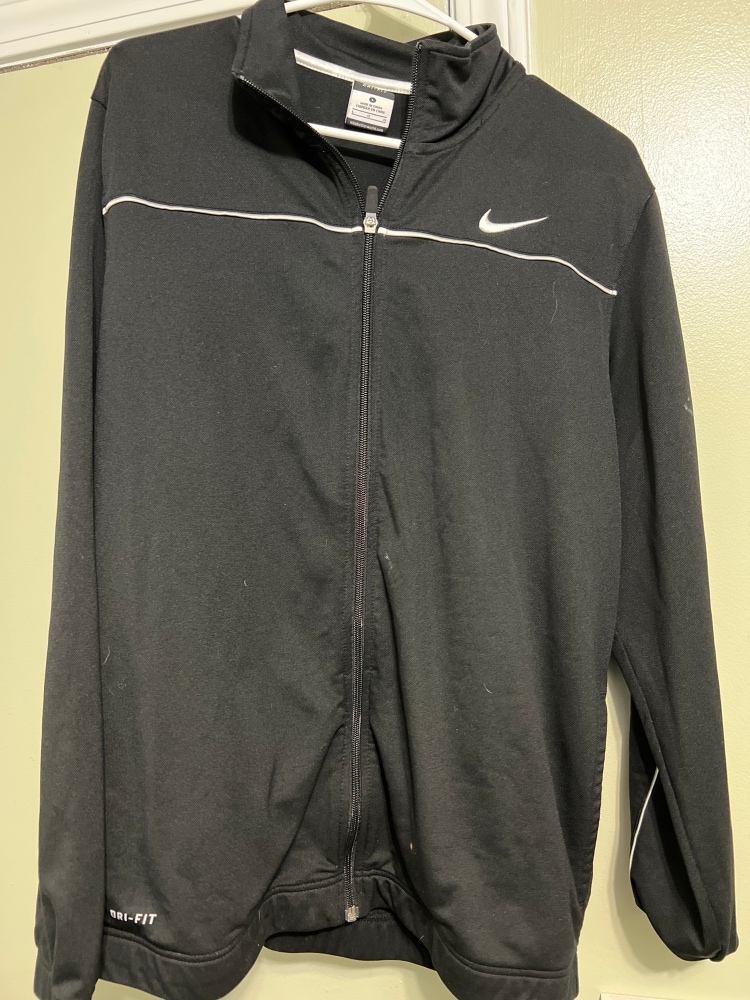 Nike large dri fit jacket