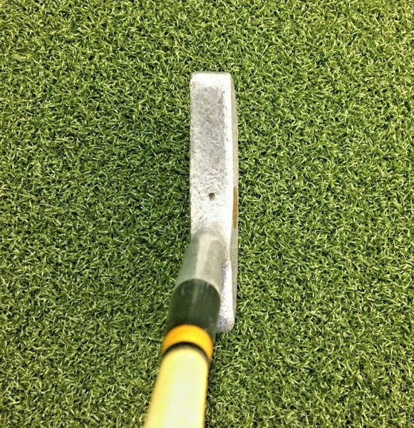 Walter Hagen Tom-Boy Putter  / RH / Plastic Coated Steel ~35" / Leather / mm6968