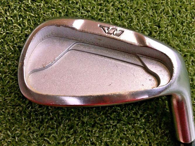 Wishon Golf NS Pitching Wedge / RH / Regular Steel / Excellent Grip / mm6123