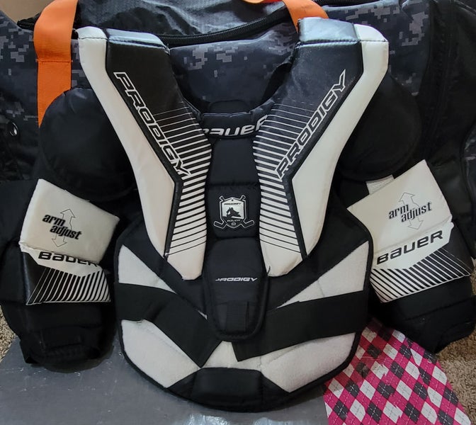 Used Youth Large/XL Bauer Prodigy 3.0 Goalie Chest Protector