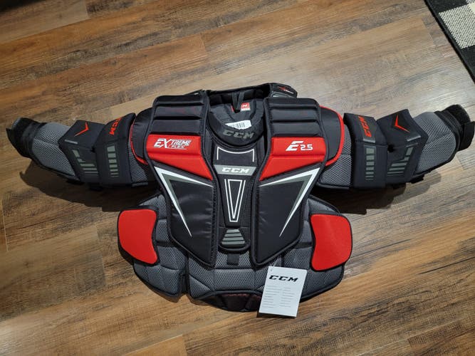 New S/M CCM Goalie Chest Protector