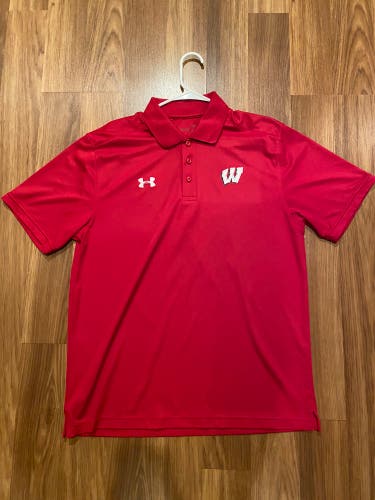 New Wisconsin Badgers Hockey Team Issued Under Armour Golf Polo Men’s Large Red