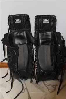 Used 34" Warrior Messiah Goalie Leg Pads