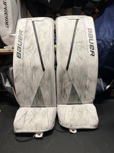 Bauer Supreme 3S Int Large Goalie Leg Pads