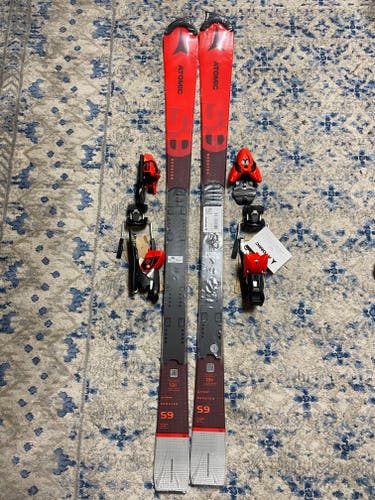 New 2023 Atomic S9 Racing FIS junior 131 with Colt 10 bindings