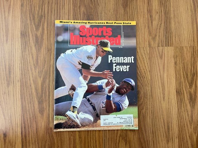 Toronto Blue Jays Joe Carter MLB BASEBALL 1992 Sports Illustrated Magazine!