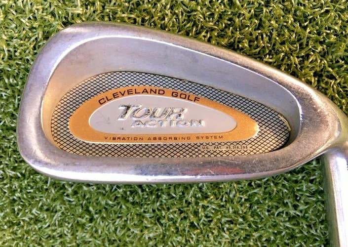 Cleveland TA5 Tour Action 6 Iron  / RH / Regular Steel ~38" / Good Grip / mm0766