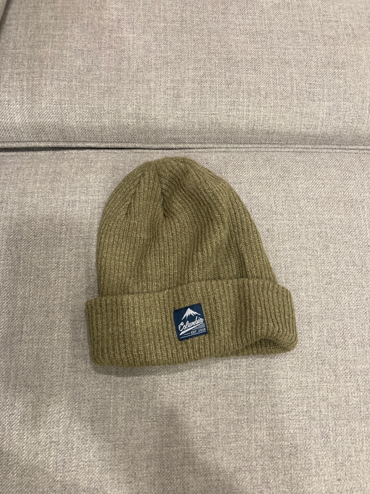 Green Used Large Columbia Hat
