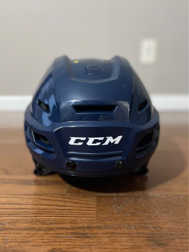 New Medium CCM Tacks 310 Helmet