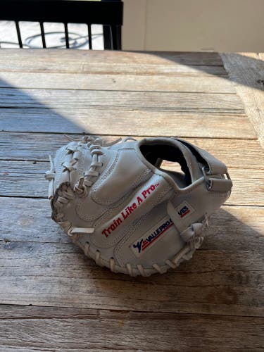 Valle Training Glove - Catcher