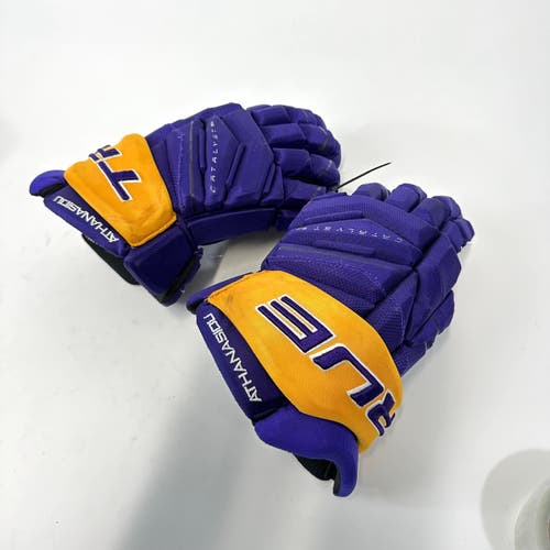 Used LA Kings Reverse Retro True XC9 | 14" Athanasiou LA KINGS | #J494