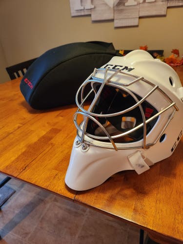 Senior Used CCM GFL 1.9 Goalie Mask