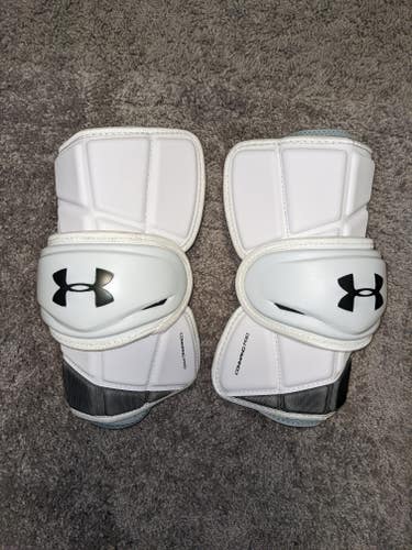 Under Armour Command Pro Arm Pads