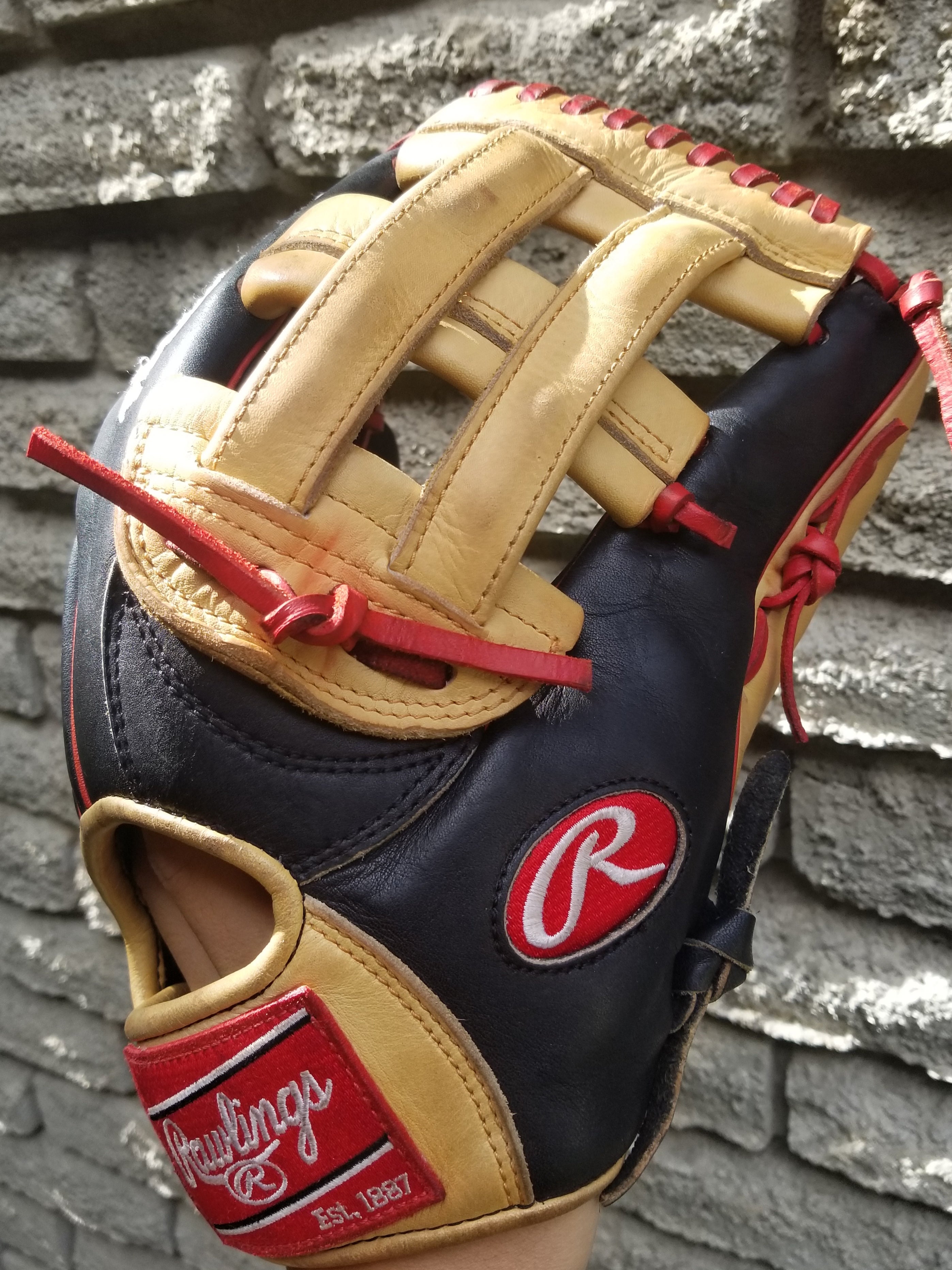 Used Rawlings BRYCE HARPER GLOVE, HEART OF THE HIDE GAME DAY MODEL Left  Hand Throw 13