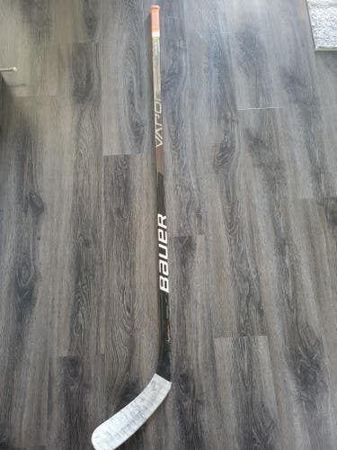 Bauer Vapor Hyperlite Hockey Stick P92 *Broken*