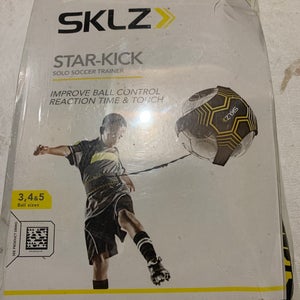 Solo soccer trainer