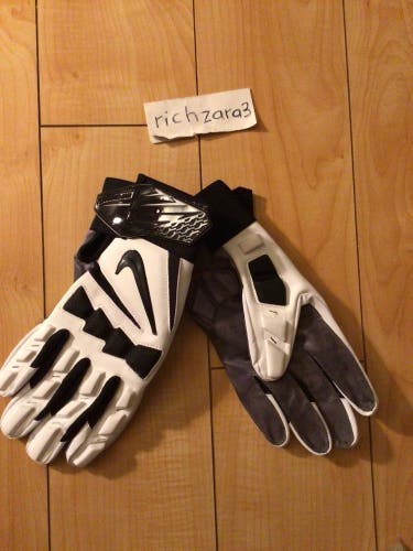 Nike Hyperbeast 2.0! Padded Football Gloves! White/Black! Brand New Sz 3XL