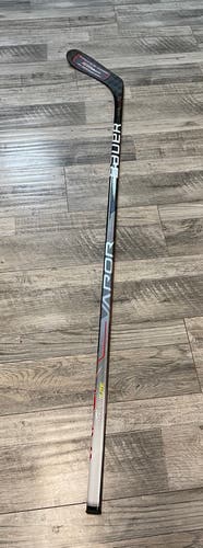 New! 55 Flex Left Hand P28 Vapor Hyperlite Hockey Stick