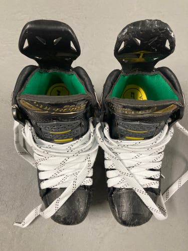Bauer Custom 2s Pro Skate - Size 5