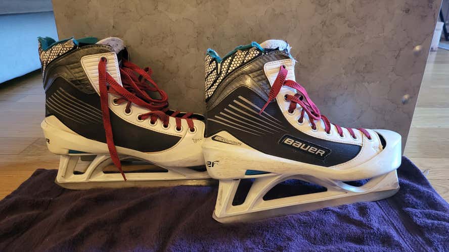Senior 1 season only Used Bauer Reactor 2000 Hockey Goalie Skates Regular Width Size 8.5