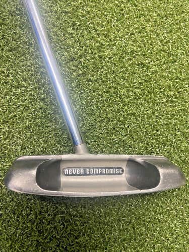 Never Compromise Sub 30 S2 Center Shaft Putter RH / ~34.5" Steel w/Label /mm7624