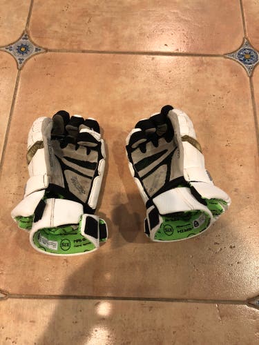 Used Player's Maverik 10" Rome RX Lacrosse Gloves