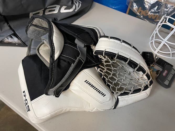 Senior Regular Warrior Ritual RG5 Pro catch glove