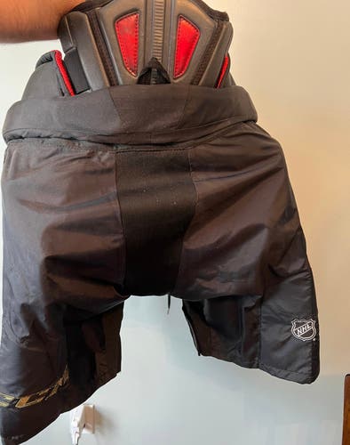Senior Large CCM Pro Stock HP45X Hockey Pants
