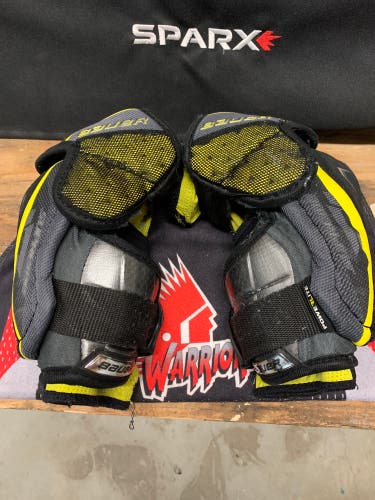 Used Junior Large Bauer  Supreme 1S Elbow Pads
