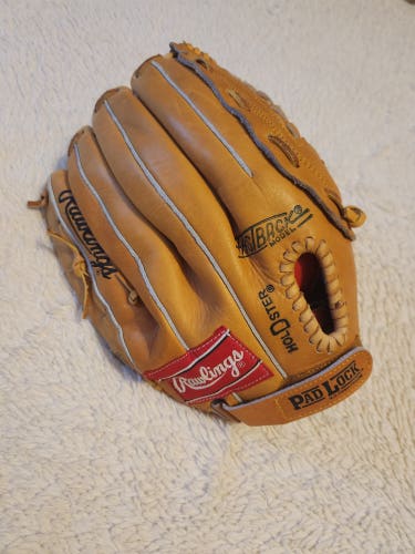 Rawlings Right Hand Throw SupeR Size CHA24 Softball/Baseball Glove 13" NICE