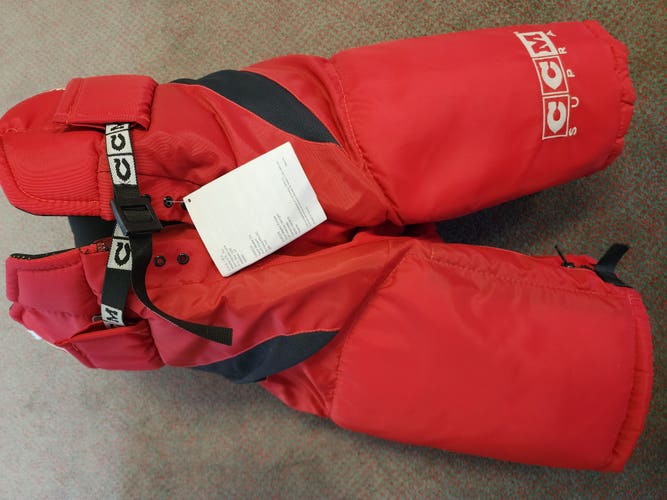 Senior New Medium CCM HP420 Hockey Pants