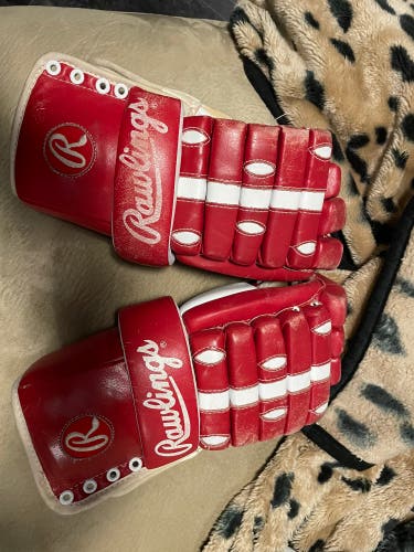 Lightly Used Rawlings 15" Hockey Gloves
