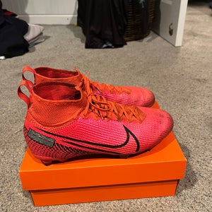 Superfly 7 Elite Pink Size 5.5