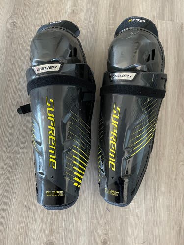 Bauer  Supreme S150 Shin Pads