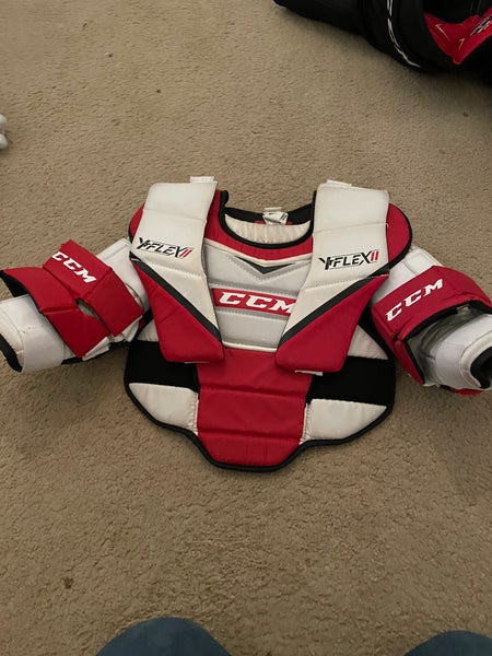 Ccm youth goalie chest protector