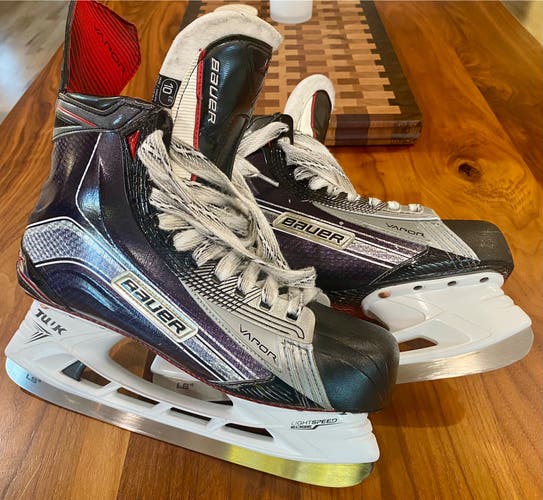Pre-owned (worn twice) Bauer Vapor 1X Hockey Skates Size 10 EE