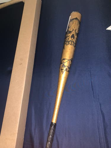 BBCOR Certified Alloy (-3) 30 oz 33" Voodoo One Bat