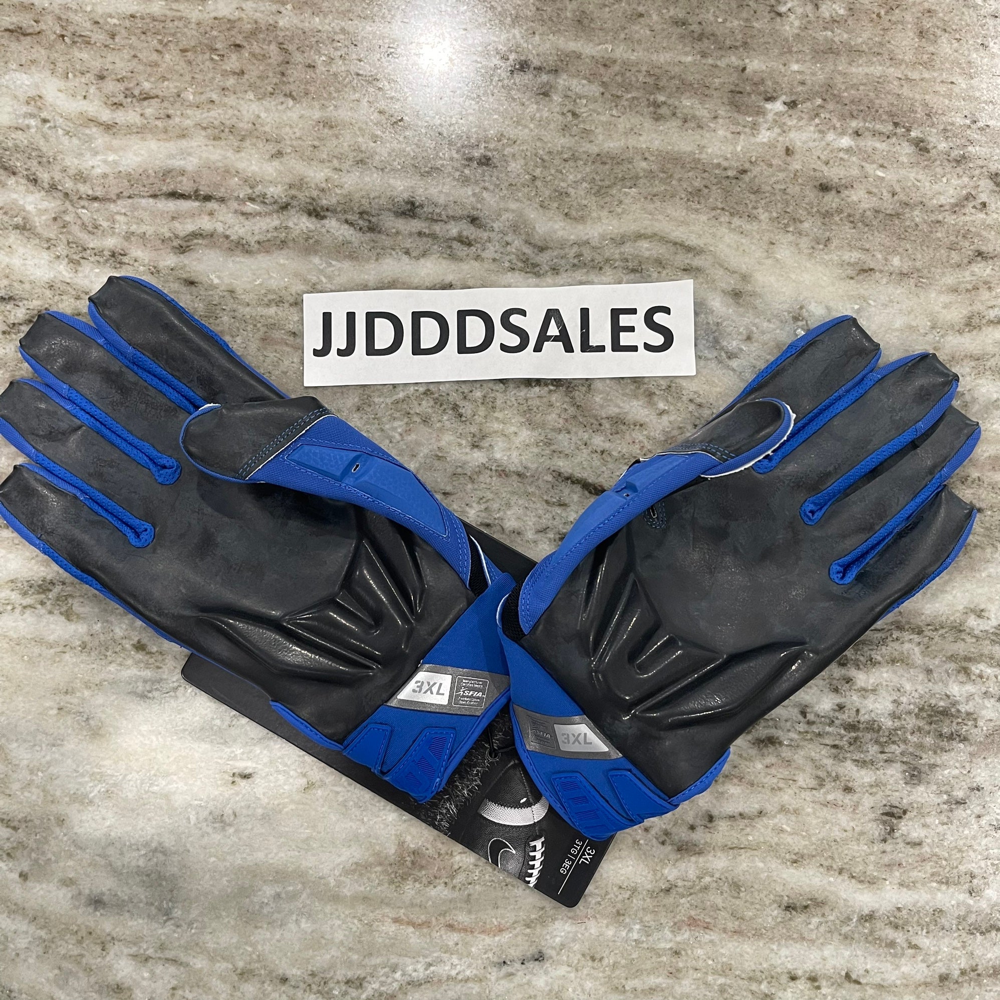 Nike Swoosh NFL Equipment Men's Football Lineman Gloves for Sale in  Hacienda Heights, CA - OfferUp